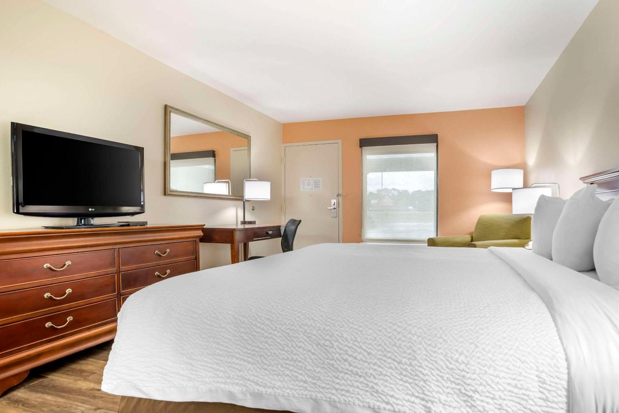 Econo Lodge Moss Point - Pascagoula Экстерьер фото